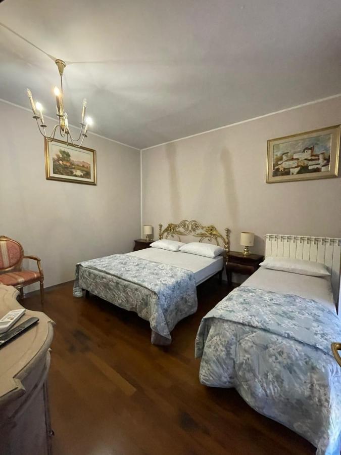 Sopra Le Poste Bed & Breakfast อาเรซโซ ภายนอก รูปภาพ