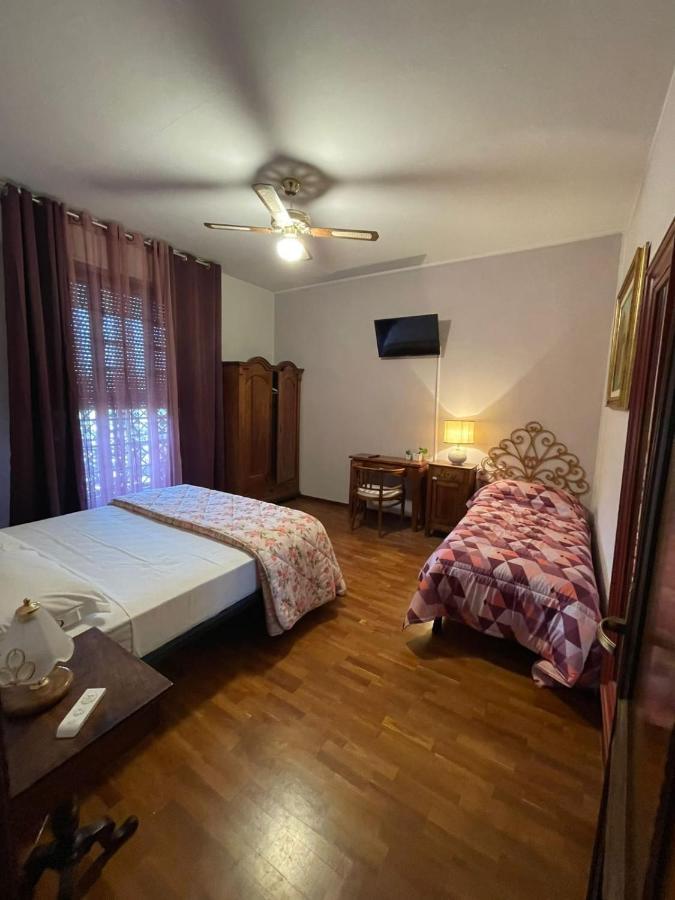 Sopra Le Poste Bed & Breakfast อาเรซโซ ภายนอก รูปภาพ