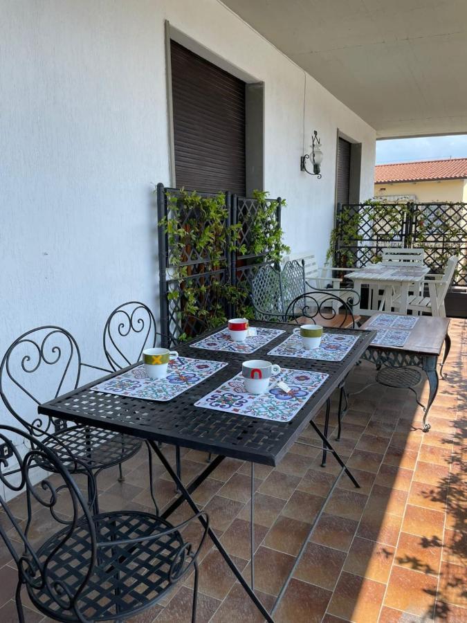 Sopra Le Poste Bed & Breakfast อาเรซโซ ภายนอก รูปภาพ