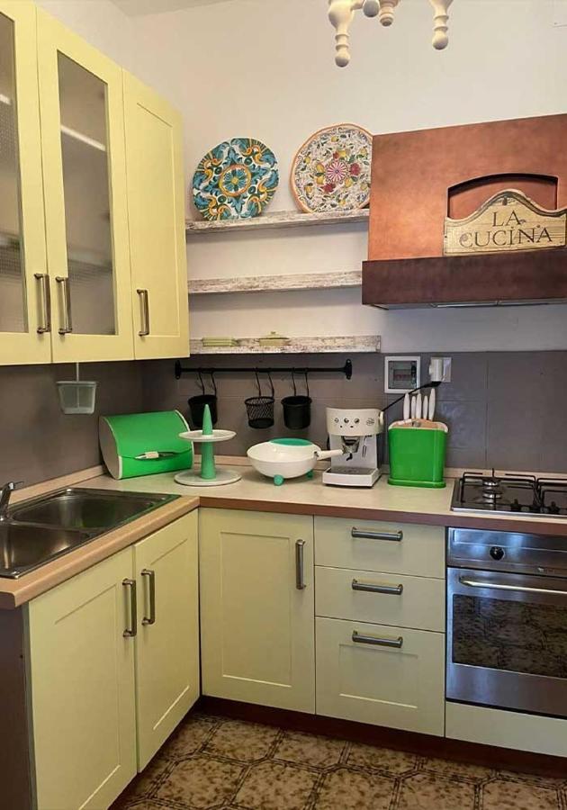 Sopra Le Poste Bed & Breakfast อาเรซโซ ภายนอก รูปภาพ